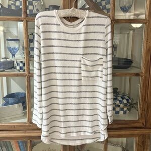 Mud Pie White Gray Stripe Pocket Top Size S